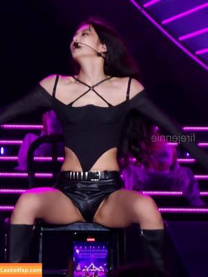 Jennie | BLΛƆKPIИK фото #0409