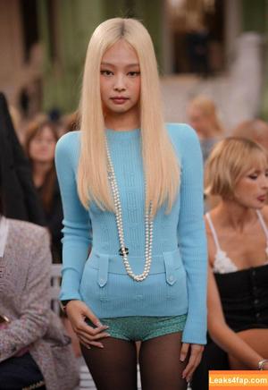 Jennie | BLΛƆKPIИK фото #0902