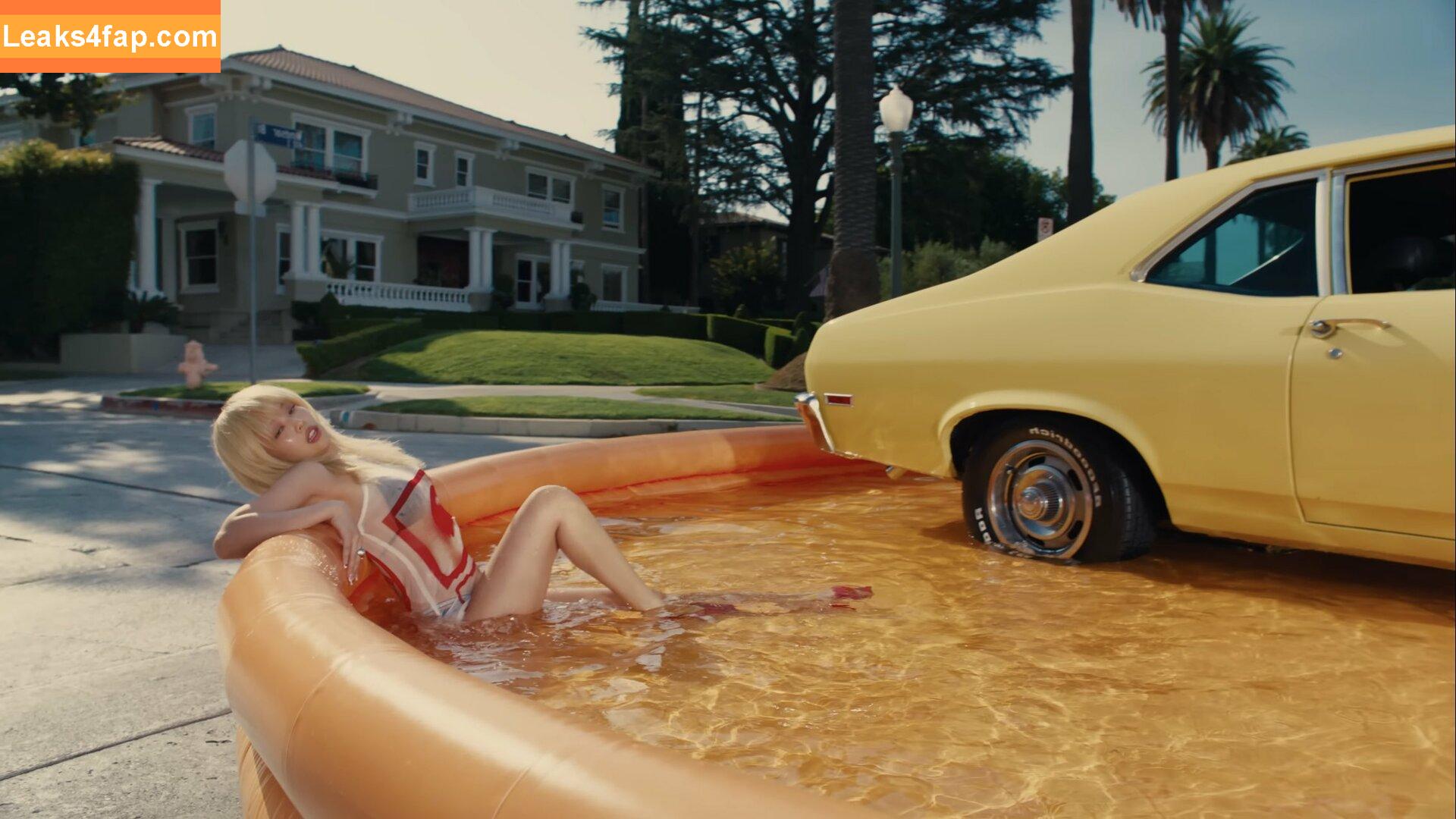 Jennie | BLΛƆKPIИK / Blackpink / jennierubyjane / sheflieshigh слитое фото фото #1019