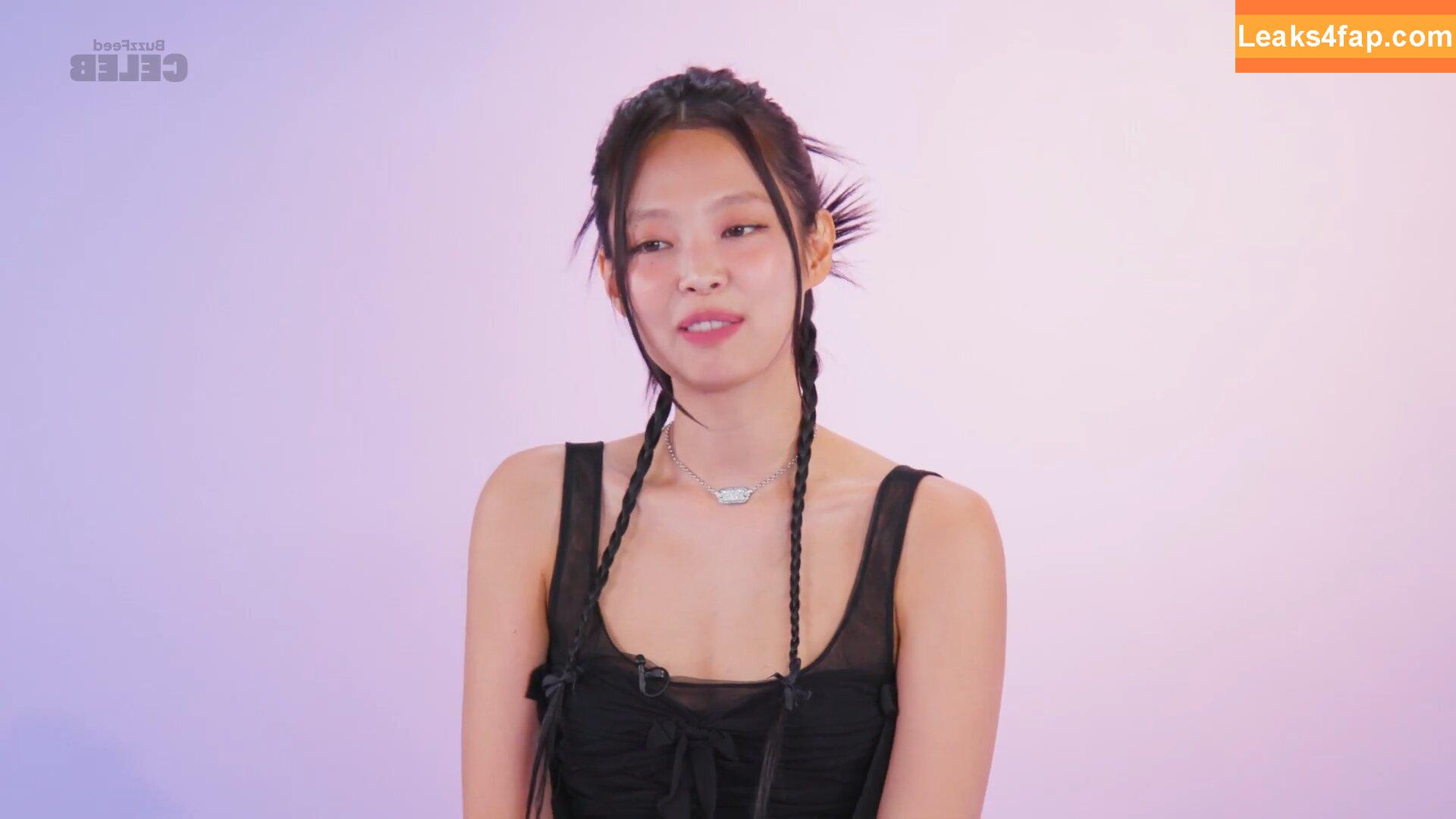 Jennie | BLΛƆKPIИK / Blackpink / jennierubyjane / sheflieshigh слитое фото фото #1082