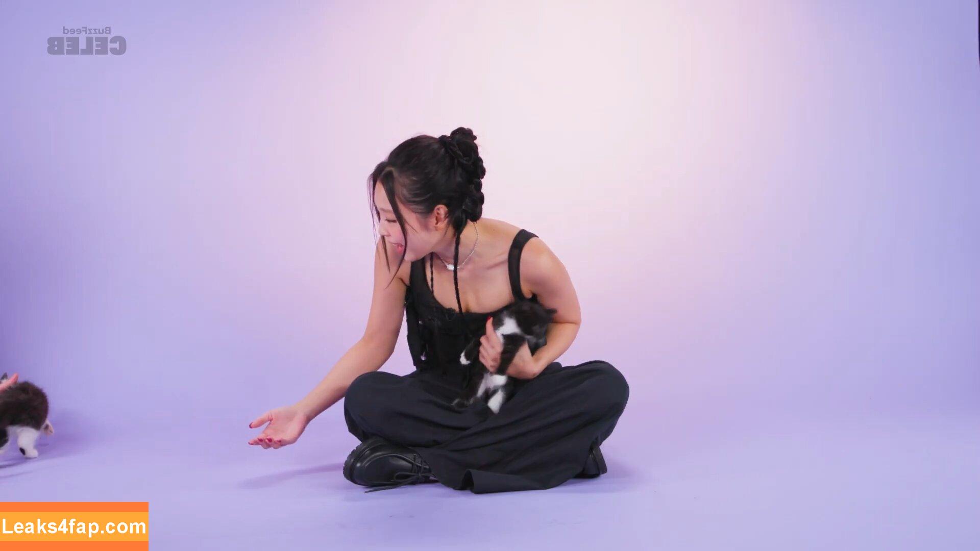 Jennie | BLΛƆKPIИK / Blackpink / jennierubyjane / sheflieshigh слитое фото фото #1084