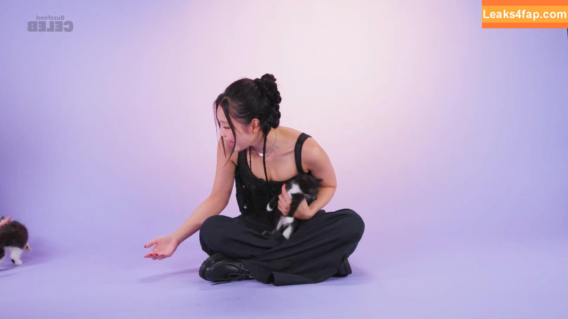 Jennie | BLΛƆKPIИK / Blackpink / jennierubyjane / sheflieshigh слитое фото фото #1085