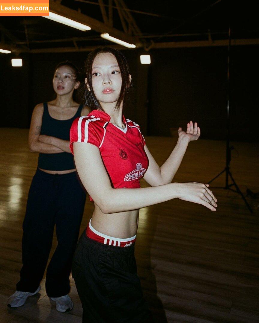 Jennie | BLΛƆKPIИK / Blackpink / jennierubyjane / sheflieshigh leaked photo photo #1120