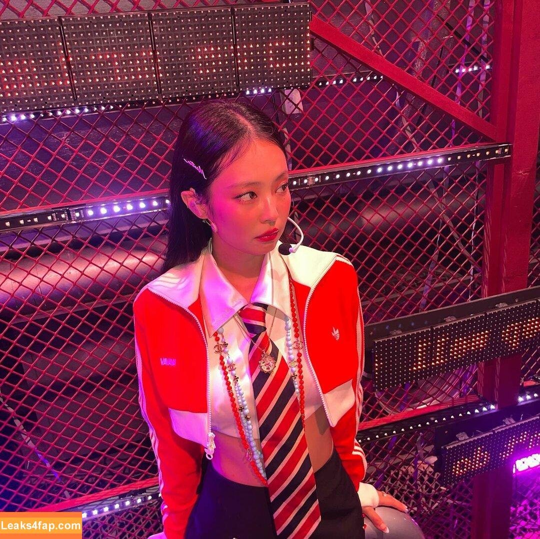 Jennie | BLΛƆKPIИK / Blackpink / jennierubyjane / sheflieshigh leaked photo photo #1131