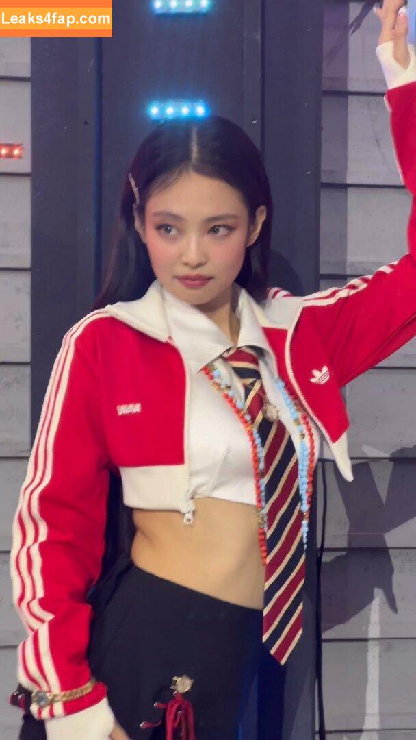 Jennie | BLΛƆKPIИK / Blackpink / jennierubyjane / sheflieshigh leaked photo photo #1151