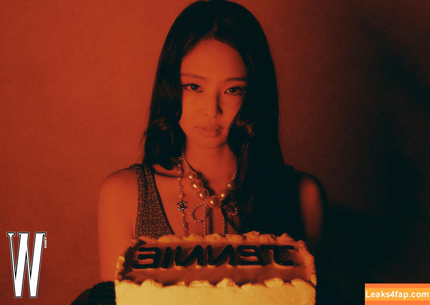 Jennie | BLΛƆKPIИK / Blackpink / jennierubyjane / sheflieshigh leaked photo photo #1180