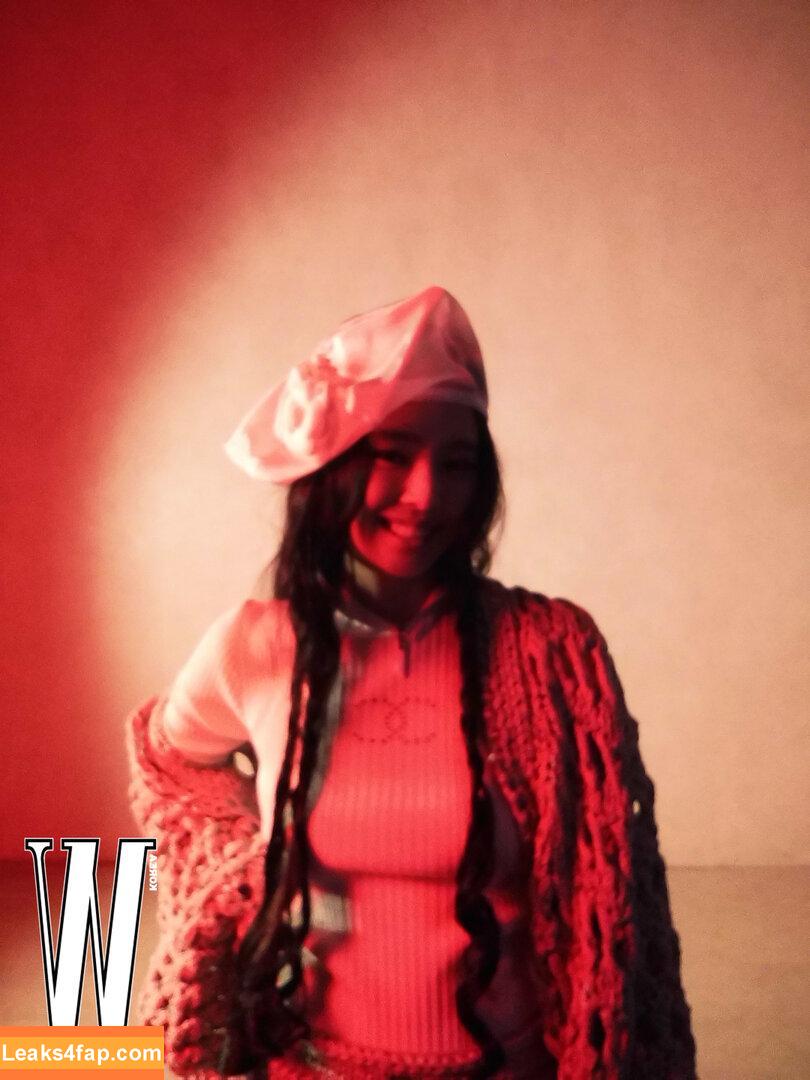 Jennie | BLΛƆKPIИK / Blackpink / jennierubyjane / sheflieshigh leaked photo photo #1190