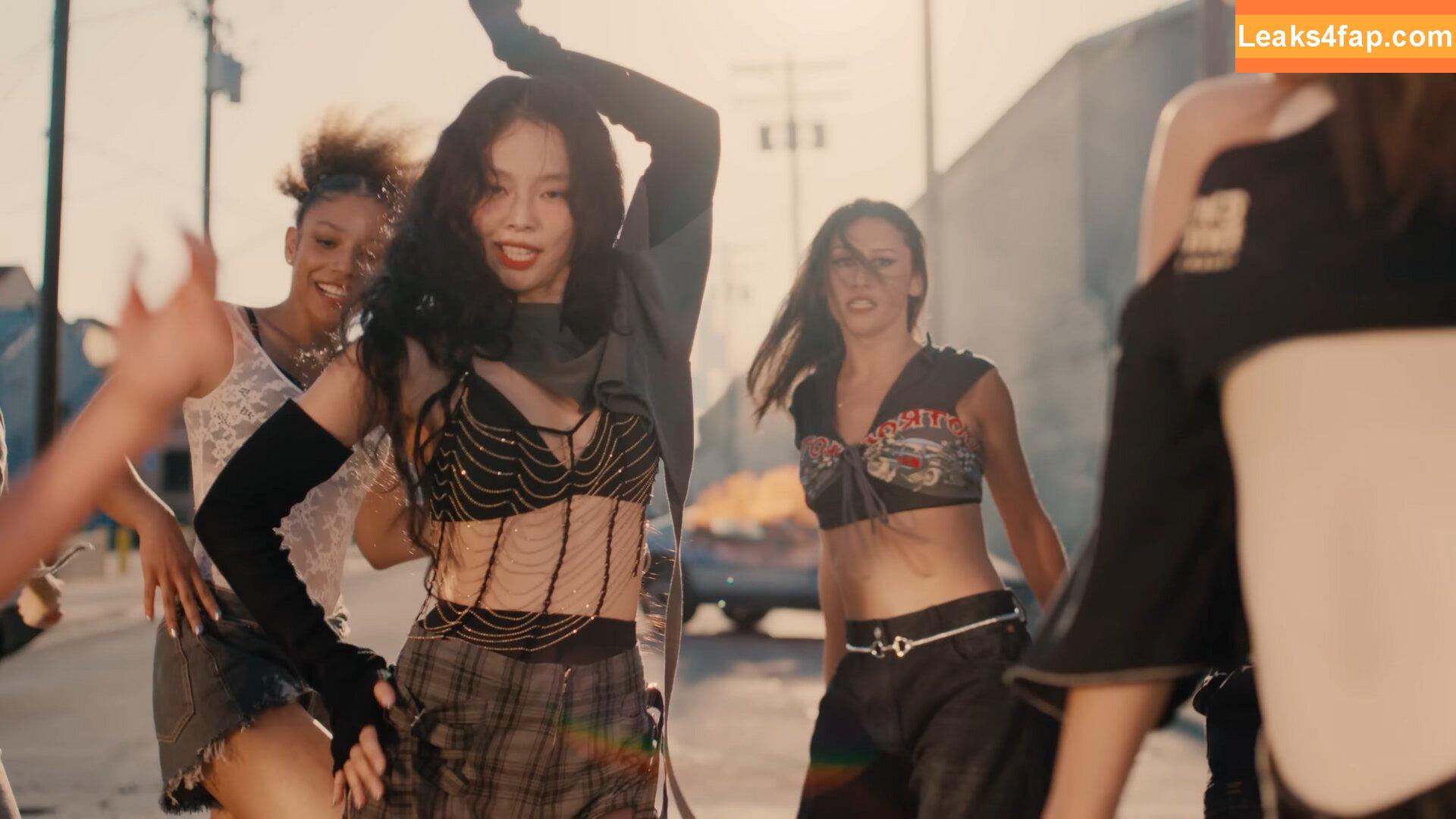 Jennie | BLΛƆKPIИK / Blackpink / jennierubyjane / sheflieshigh leaked photo photo #1245