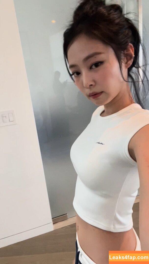 Jennie | BLΛƆKPIИK / Blackpink / jennierubyjane / sheflieshigh leaked photo photo #1266