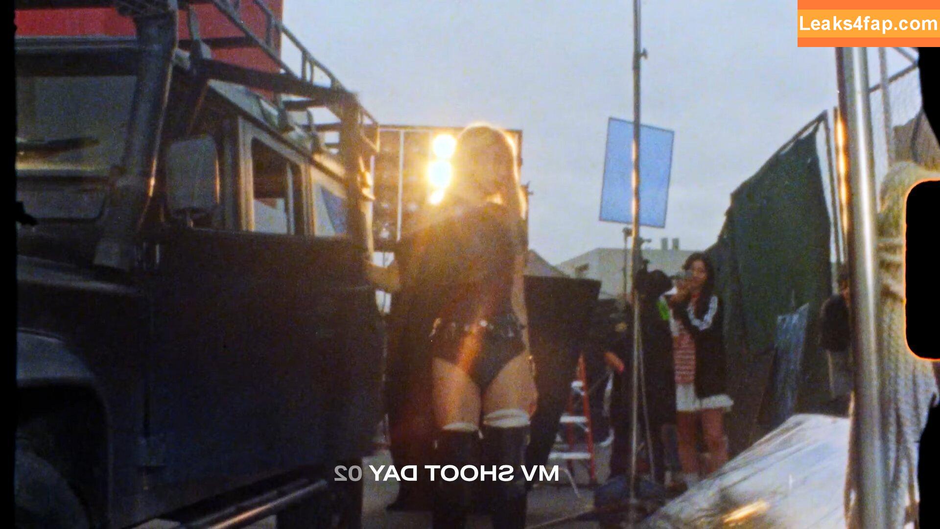 Jennie | BLΛƆKPIИK / Blackpink / jennierubyjane / sheflieshigh leaked photo photo #1291