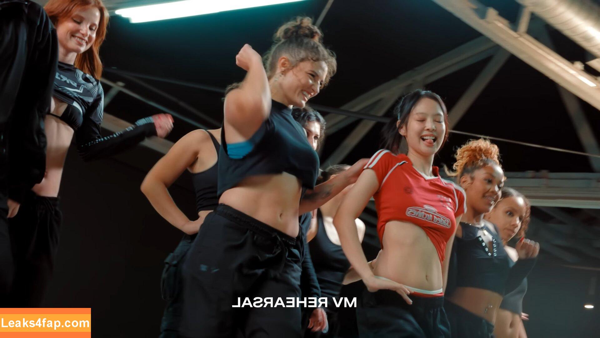 Jennie | BLΛƆKPIИK / Blackpink / jennierubyjane / sheflieshigh leaked photo photo #1300