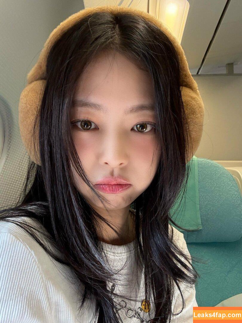 Jennie | BLΛƆKPIИK / Blackpink / jennierubyjane / sheflieshigh leaked photo photo #1441