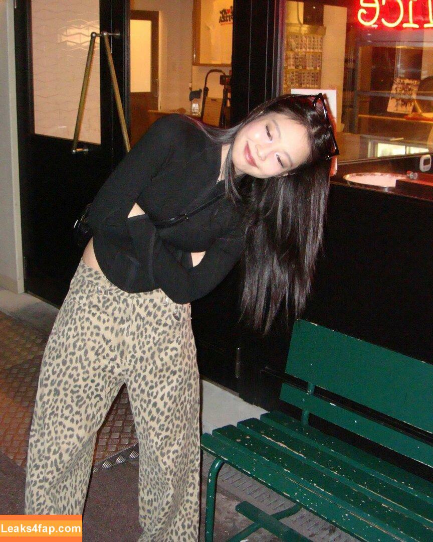 Jennie | BLΛƆKPIИK / Blackpink / jennierubyjane / sheflieshigh leaked photo photo #1464