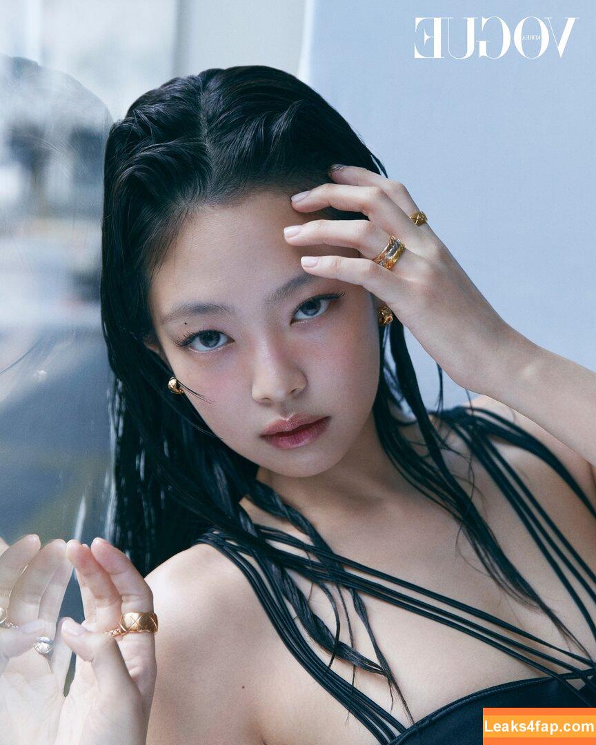 Jennie | BLΛƆKPIИK / Blackpink / jennierubyjane / sheflieshigh leaked photo photo #1486