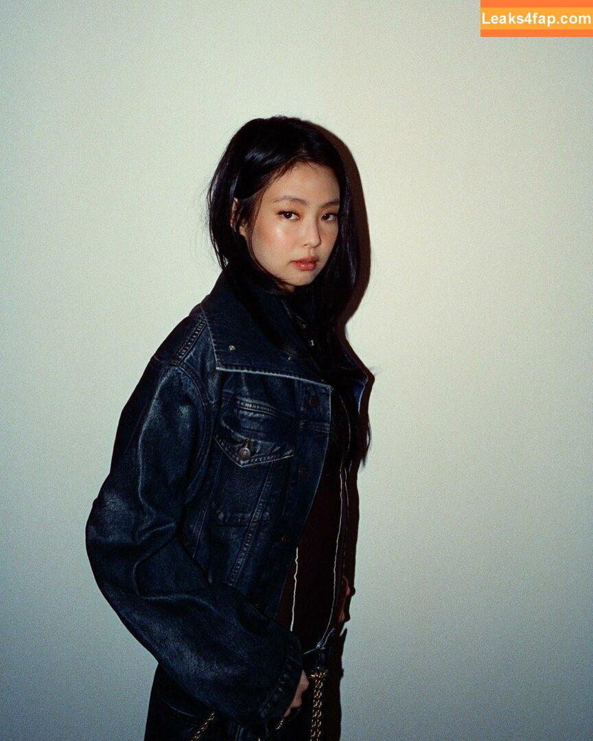 Jennie | BLΛƆKPIИK / Blackpink / jennierubyjane / sheflieshigh leaked photo photo #1521