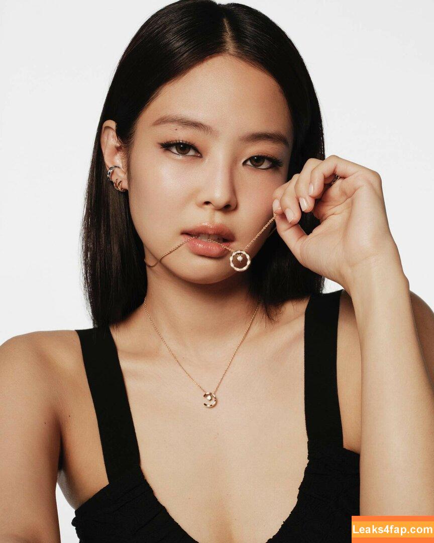 Jennie | BLΛƆKPIИK / Blackpink / jennierubyjane / sheflieshigh leaked photo photo #1631