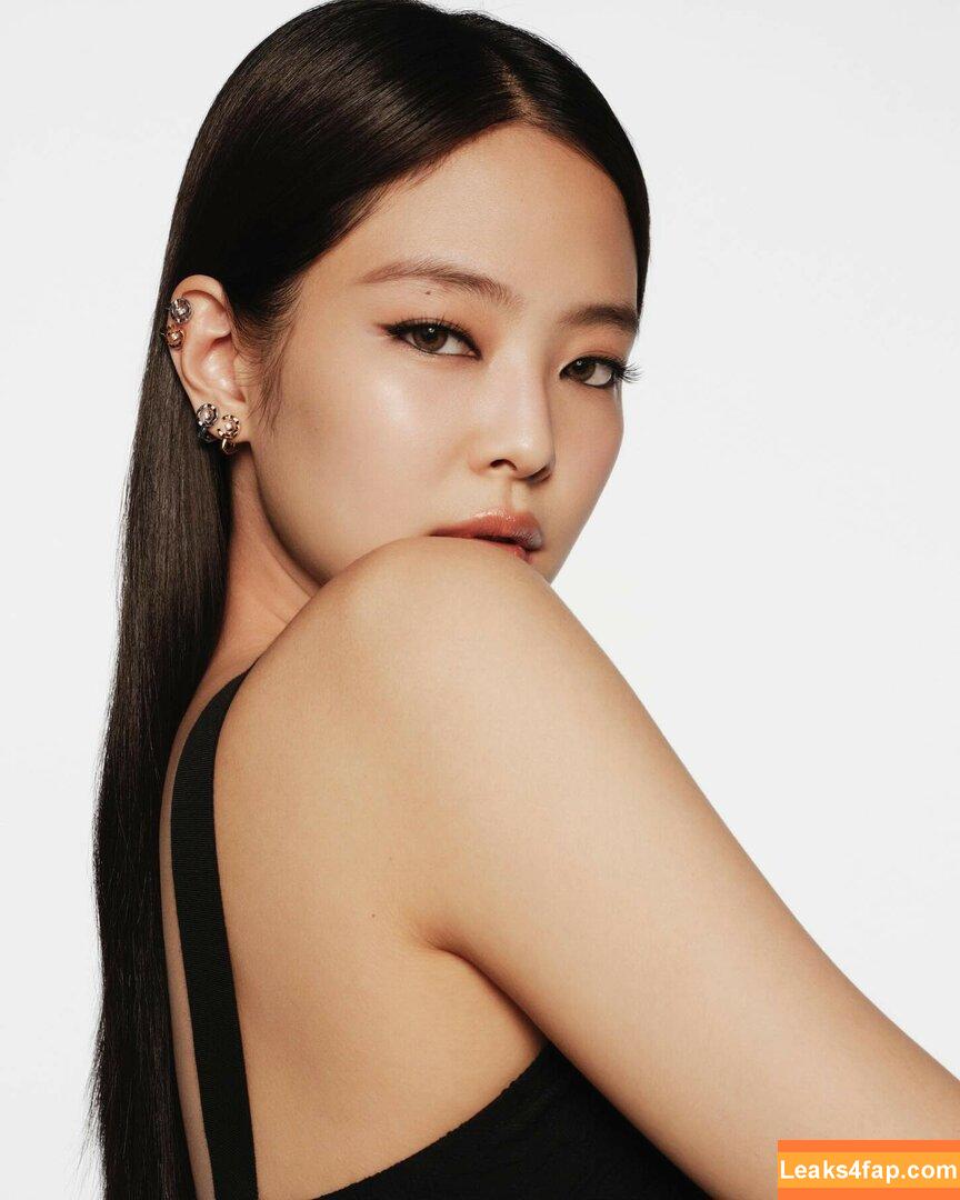 Jennie | BLΛƆKPIИK / Blackpink / jennierubyjane / sheflieshigh leaked photo photo #1632