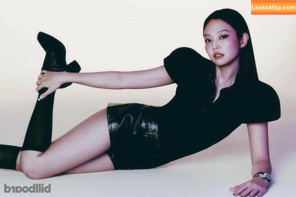 Jennie | BLΛƆKPIИK / Blackpink / jennierubyjane / sheflieshigh leaked photo photo #1636