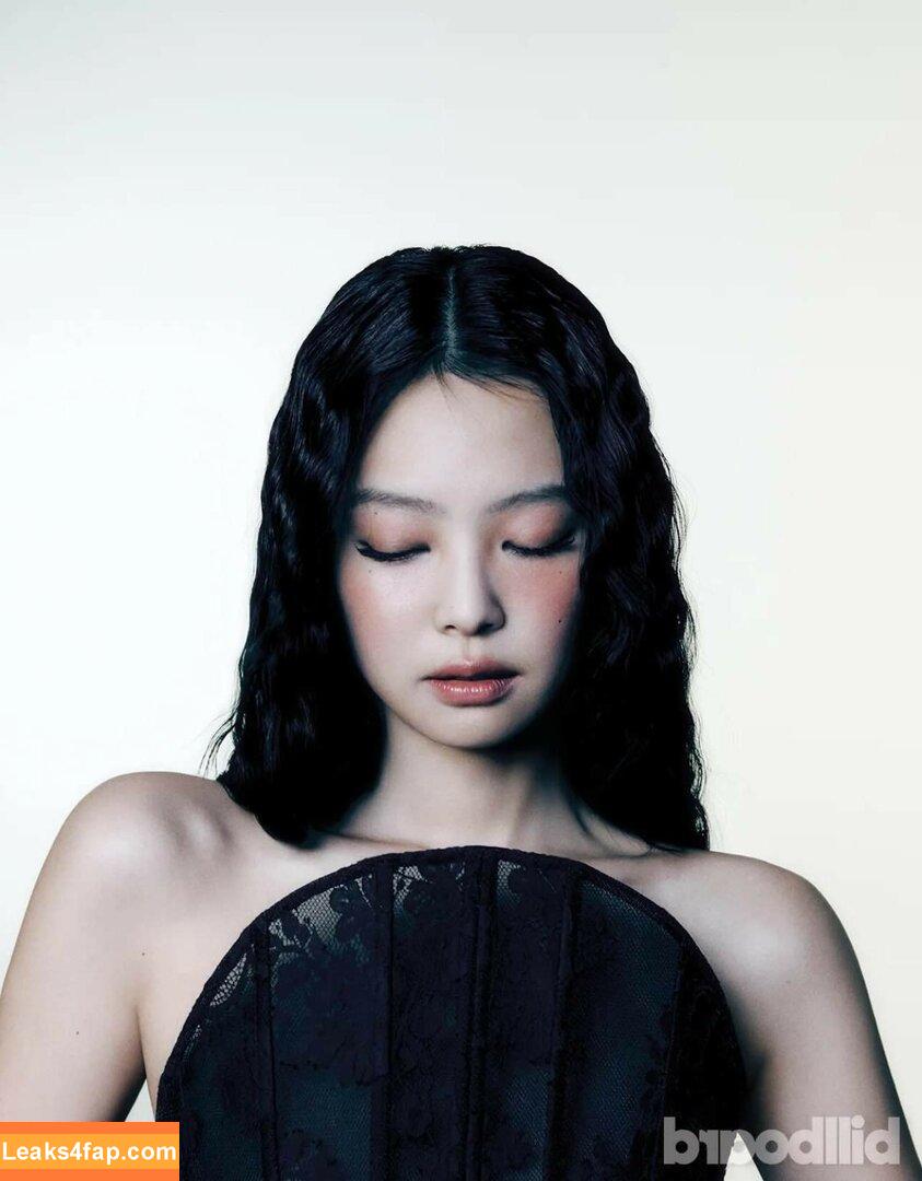 Jennie | BLΛƆKPIИK / Blackpink / jennierubyjane / sheflieshigh leaked photo photo #1638