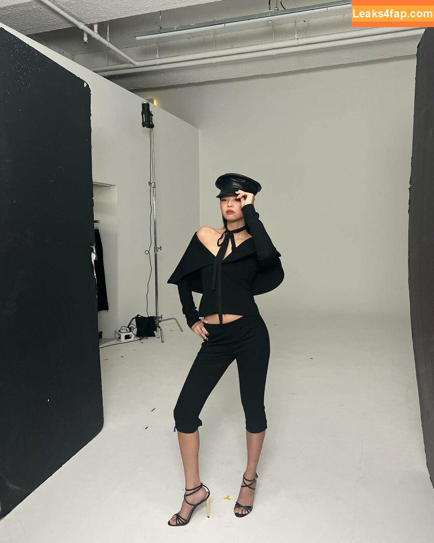 Jennie | BLΛƆKPIИK / Blackpink / jennierubyjane / sheflieshigh leaked photo photo #1644