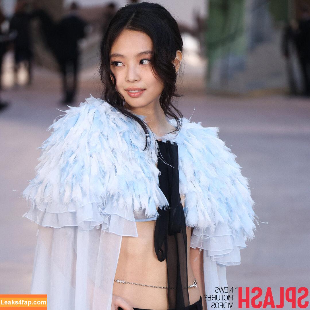 Jennie | BLΛƆKPIИK / Blackpink / jennierubyjane / sheflieshigh leaked photo photo #1664