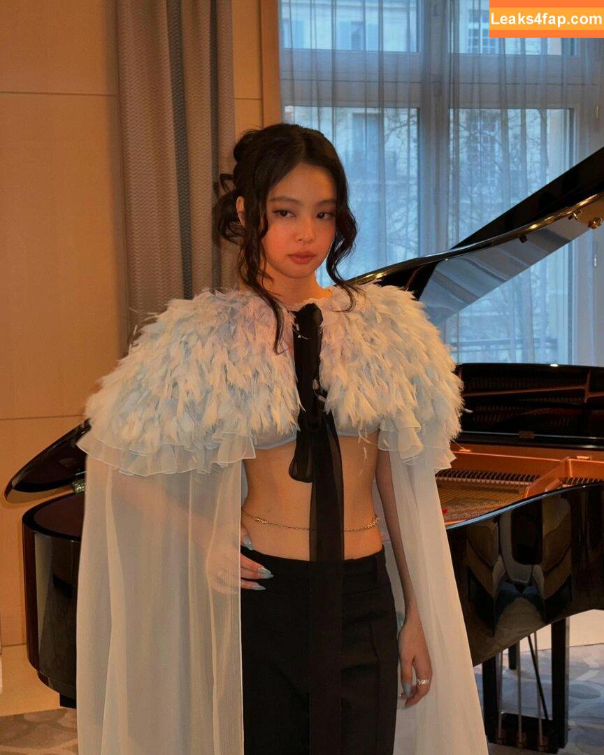Jennie | BLΛƆKPIИK / Blackpink / jennierubyjane / sheflieshigh leaked photo photo #1679