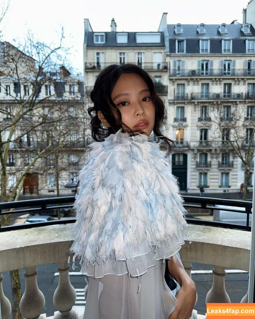 Jennie | BLΛƆKPIИK / Blackpink / jennierubyjane / sheflieshigh leaked photo photo #1690