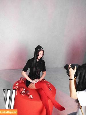 Jennie | BLΛƆKPIИK photo #1186