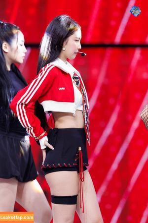 Jennie | BLΛƆKPIИK photo #1193