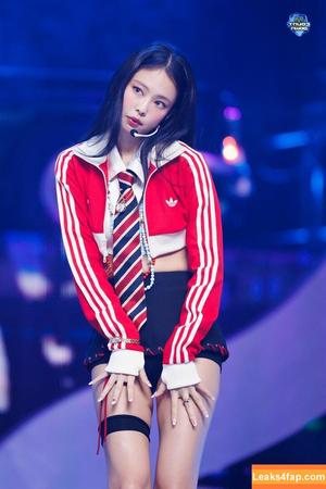 Jennie | BLΛƆKPIИK photo #1198