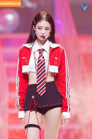 Jennie | BLΛƆKPIИK photo #1211