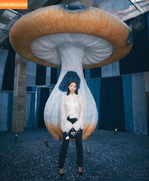 Jennie | BLΛƆKPIИK photo #1989