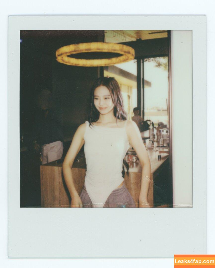 Jennie | BLΛƆKPIИK / Blackpink / jennierubyjane / sheflieshigh слитое фото фото #2008