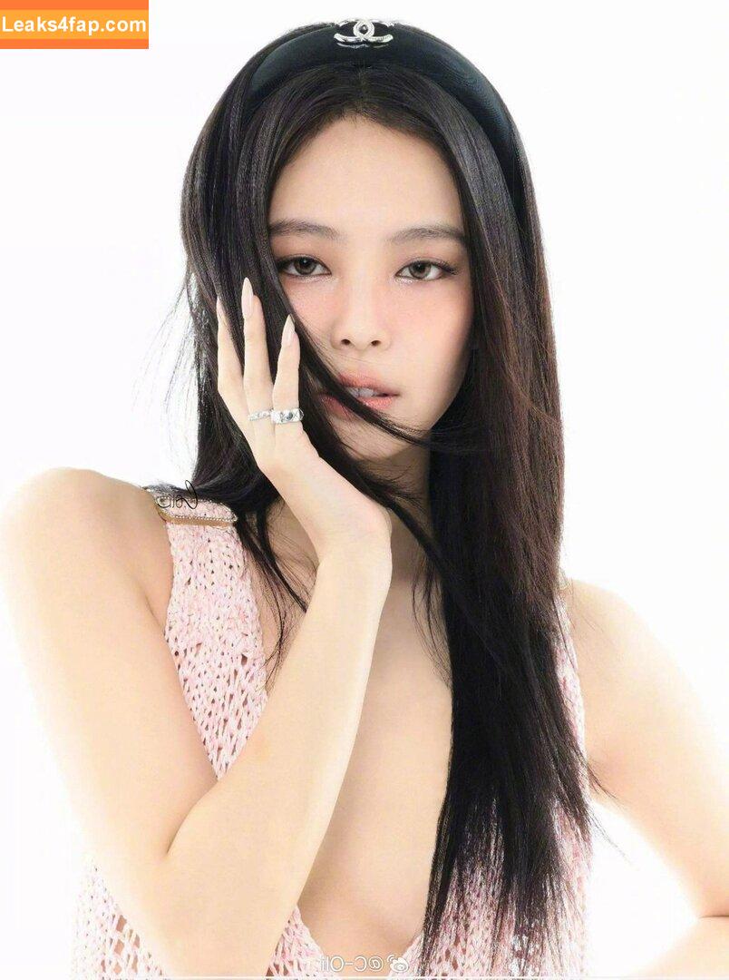Jennie | BLΛƆKPIИK / Blackpink / jennierubyjane / sheflieshigh слитое фото фото #2026