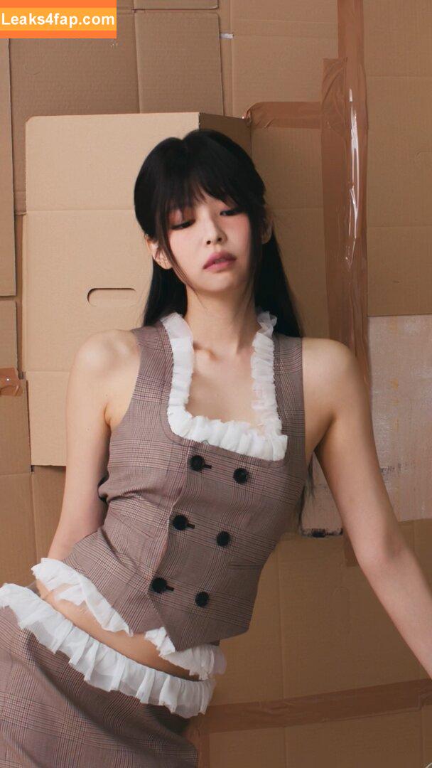 Jennie | BLΛƆKPIИK / Blackpink / jennierubyjane / sheflieshigh leaked photo photo #2047