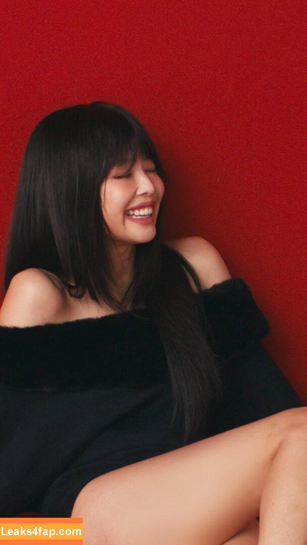 Jennie | BLΛƆKPIИK / Blackpink / jennierubyjane / sheflieshigh leaked photo photo #2052