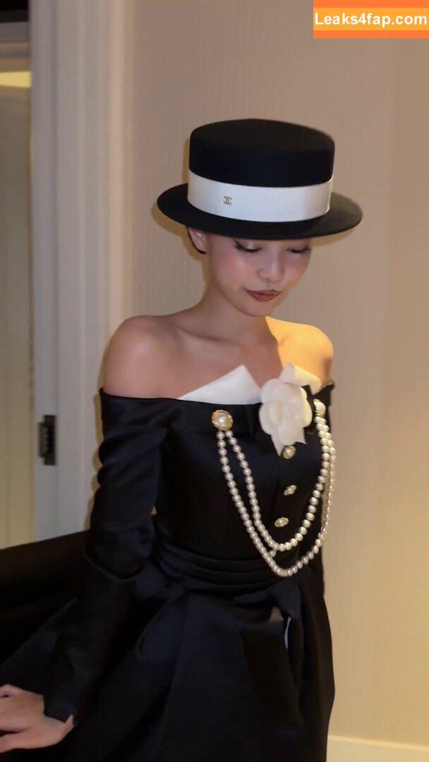 Jennie | BLΛƆKPIИK / Blackpink / jennierubyjane / sheflieshigh leaked photo photo #2129