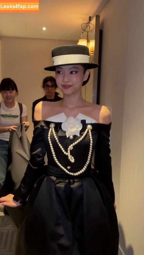 Jennie | BLΛƆKPIИK / Blackpink / jennierubyjane / sheflieshigh leaked photo photo #2136