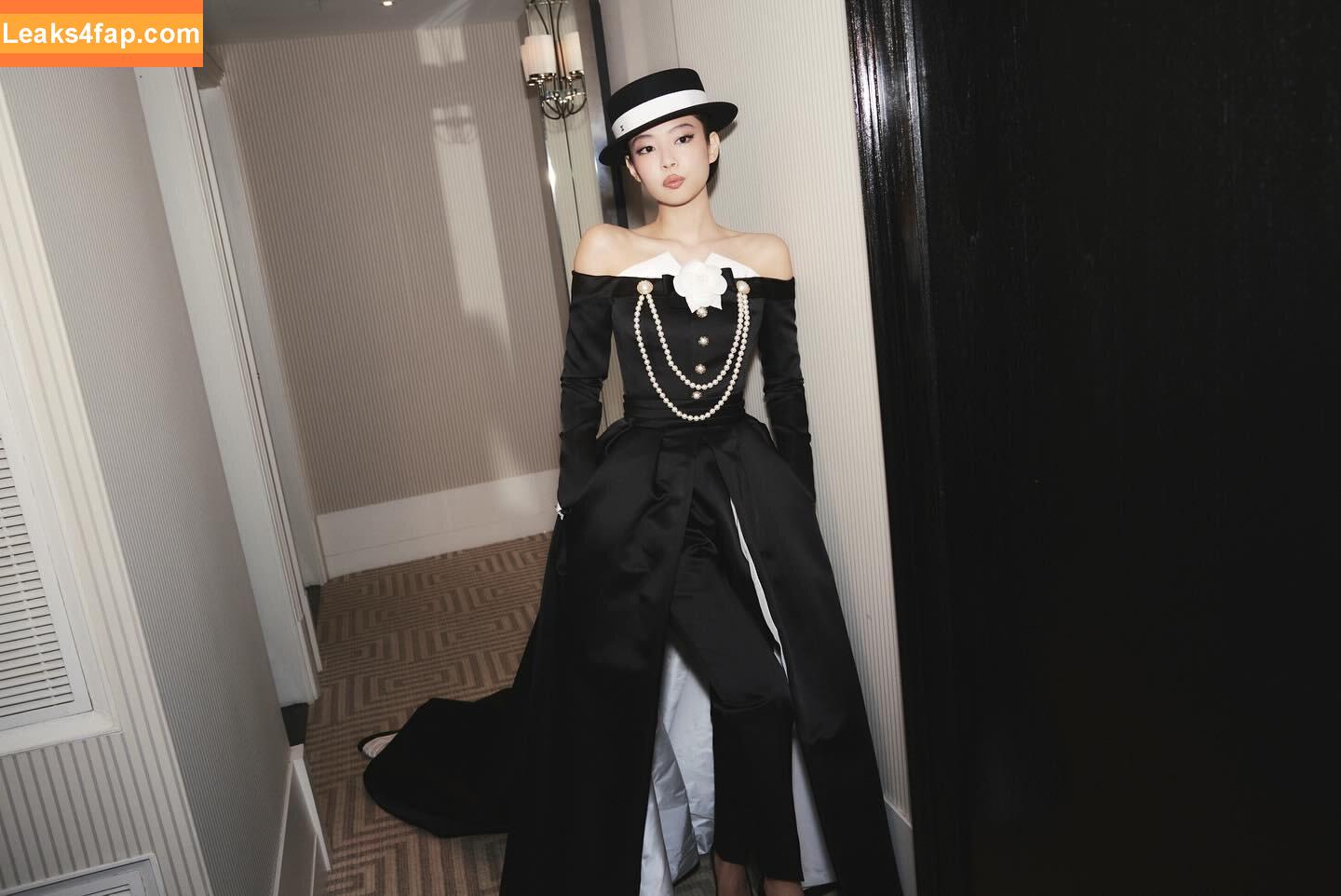 Jennie | BLΛƆKPIИK / Blackpink / jennierubyjane / sheflieshigh leaked photo photo #2151