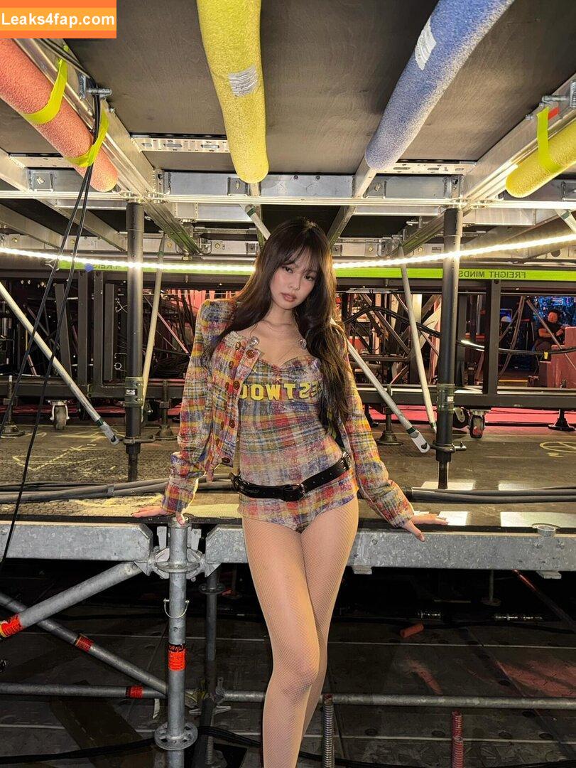Jennie | BLΛƆKPIИK / Blackpink / jennierubyjane / sheflieshigh leaked photo photo #2231