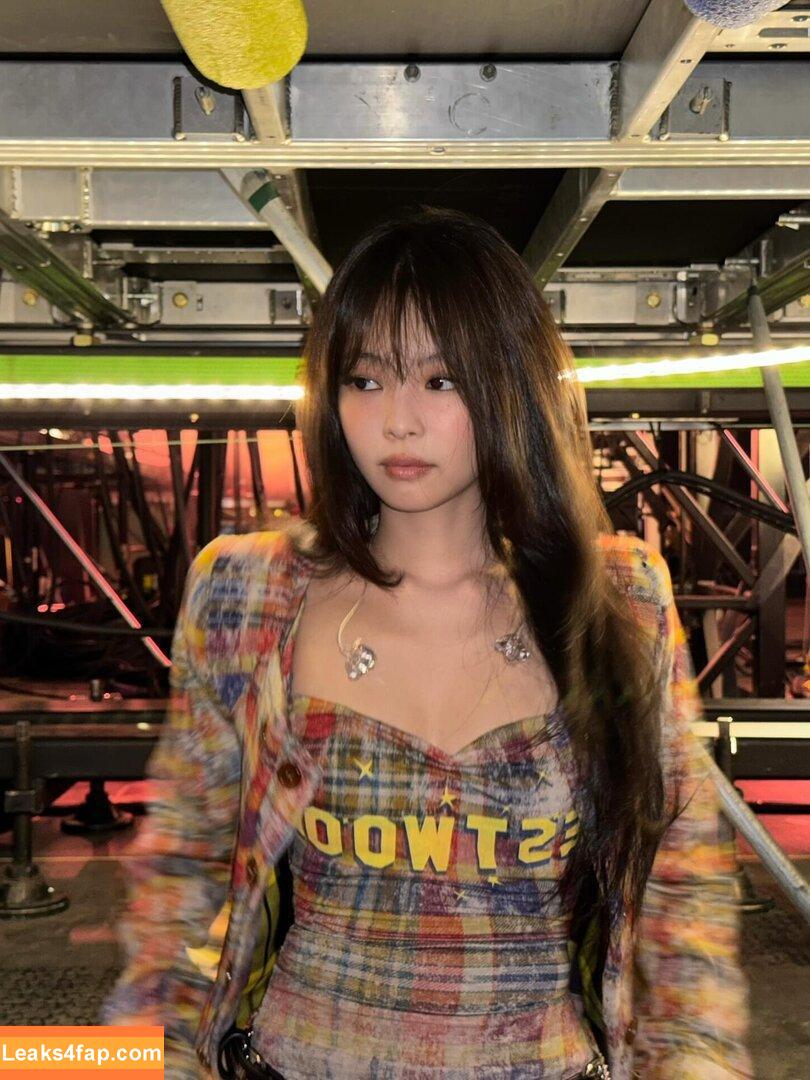 Jennie | BLΛƆKPIИK / Blackpink / jennierubyjane / sheflieshigh leaked photo photo #2233