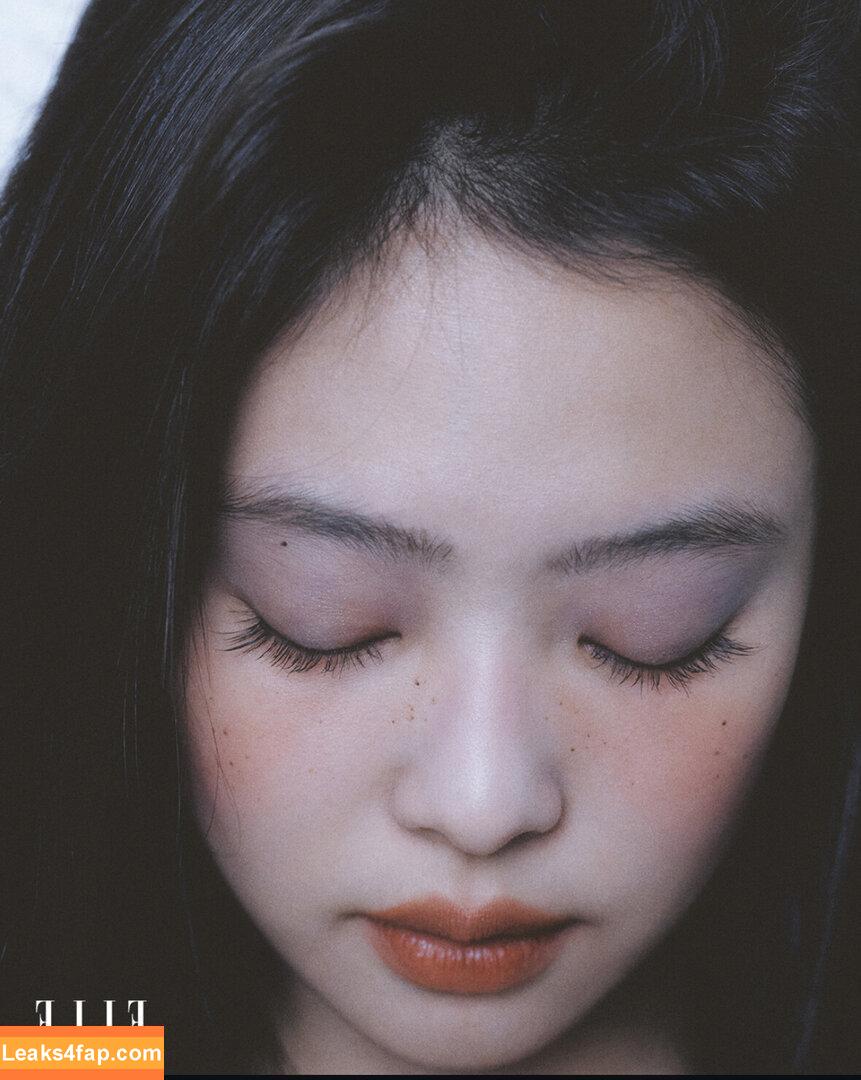 Jennie | BLΛƆKPIИK / Blackpink / jennierubyjane / sheflieshigh leaked photo photo #2245