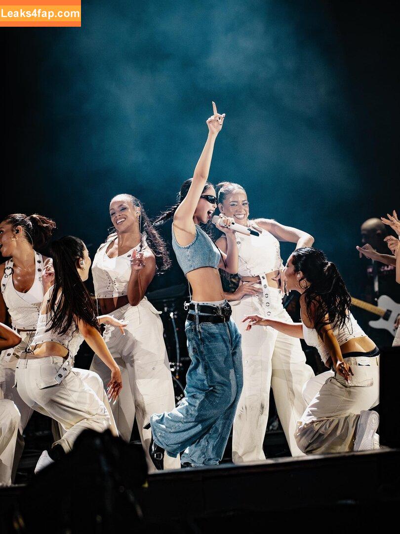 Jennie | BLΛƆKPIИK / Blackpink / jennierubyjane / sheflieshigh leaked photo photo #2266