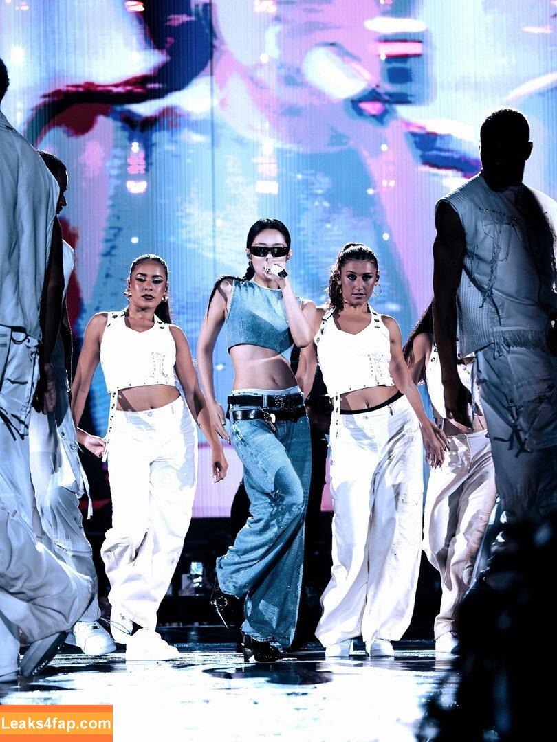 Jennie | BLΛƆKPIИK / Blackpink / jennierubyjane / sheflieshigh слитое фото фото #2267