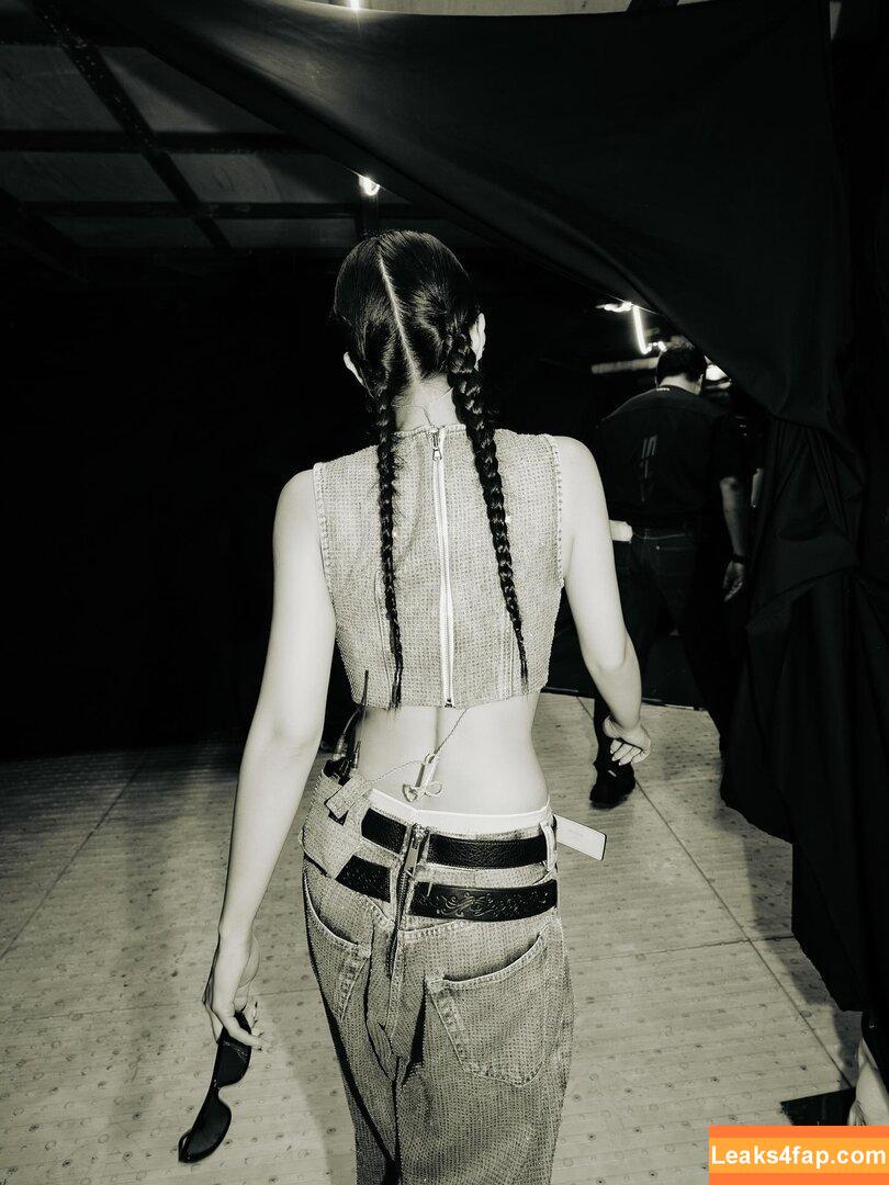 Jennie | BLΛƆKPIИK / Blackpink / jennierubyjane / sheflieshigh leaked photo photo #2268