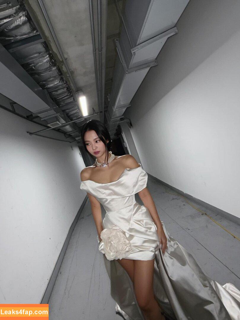 Jennie | BLΛƆKPIИK / Blackpink / jennierubyjane / sheflieshigh leaked photo photo #2304