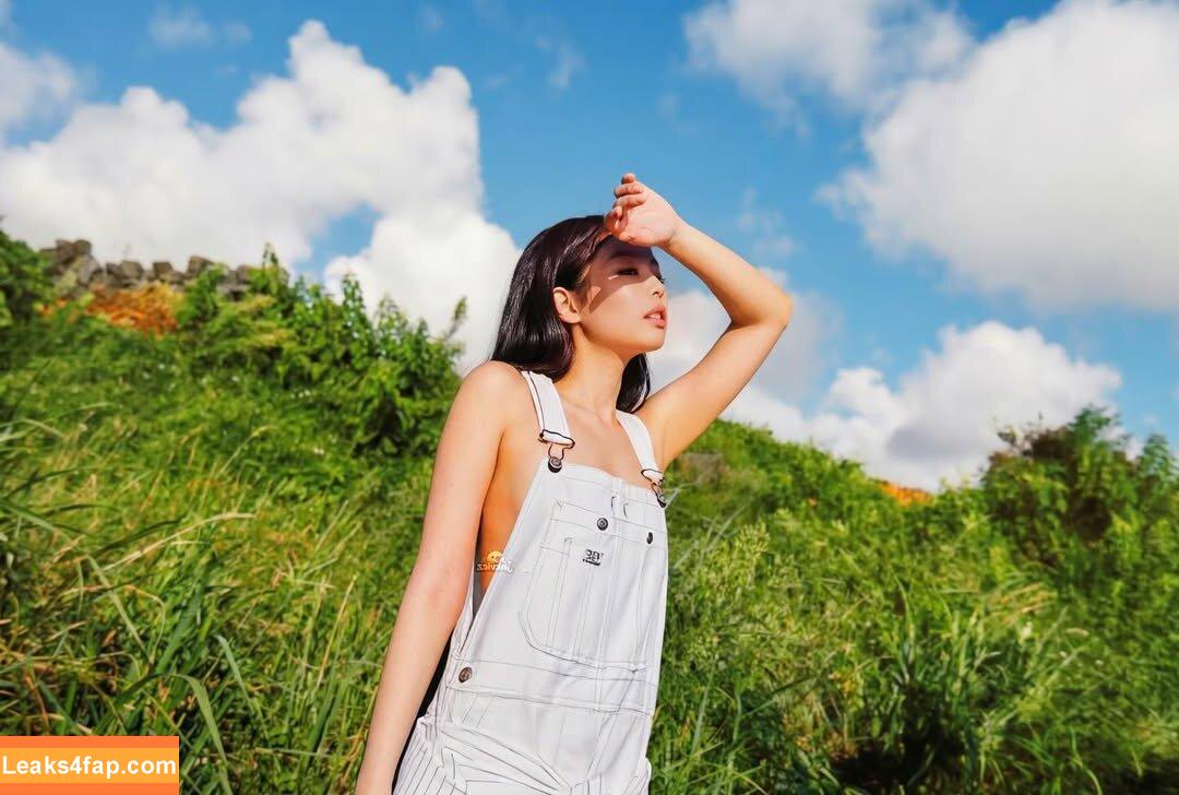 Jennie | BLΛƆKPIИK / Blackpink / jennierubyjane / sheflieshigh leaked photo photo #2341