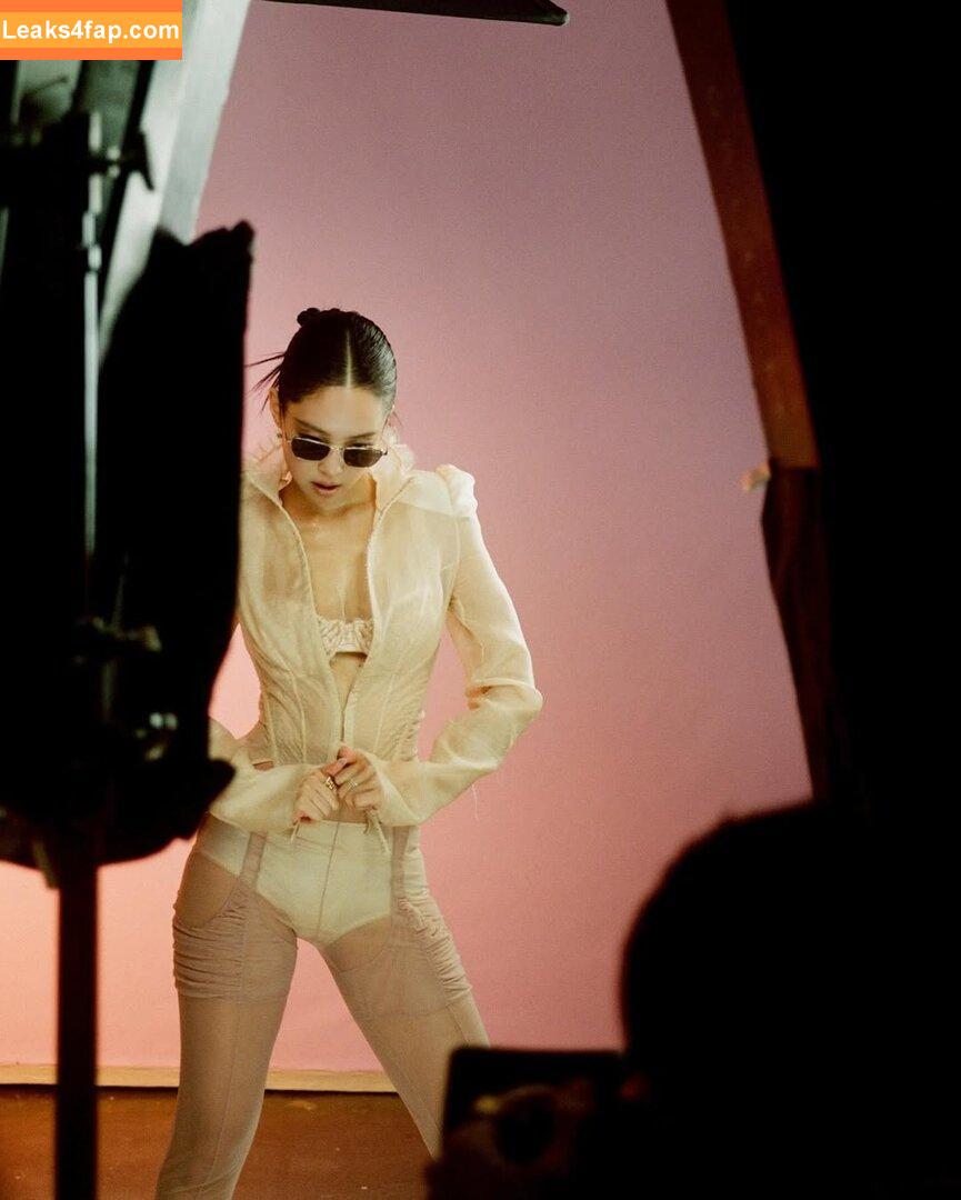 Jennie | BLΛƆKPIИK / Blackpink / jennierubyjane / sheflieshigh leaked photo photo #2358