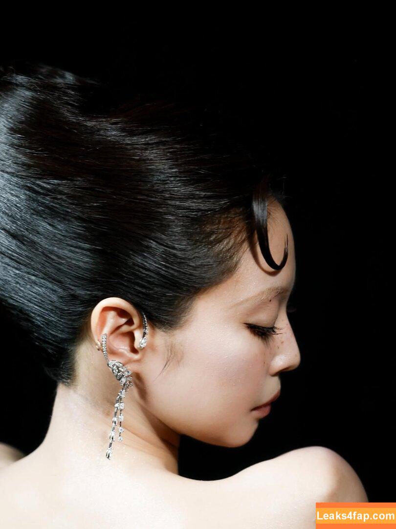 Jennie | BLΛƆKPIИK / Blackpink / jennierubyjane / sheflieshigh leaked photo photo #2377