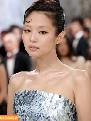 Jennie | BLΛƆKPIИK photo #2375
